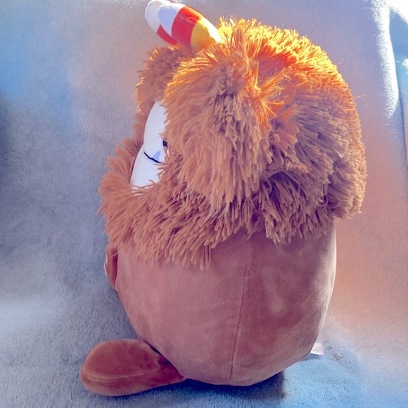 SquishMellows “ Benny” Halloween edition 12” - Picture 5 of 7